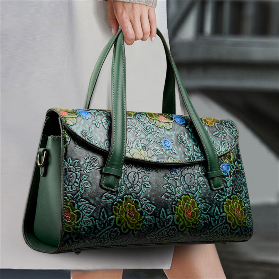 Green patterned structured handbag · BG-MS-2112619785