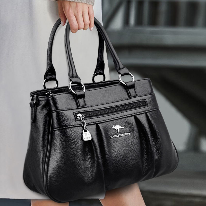 Black multi-pocket handbag · BG-MS-2115816455