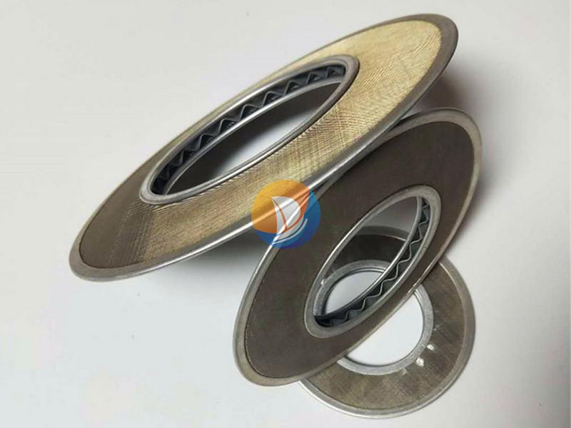 Annular oil-filter disc · AP-069