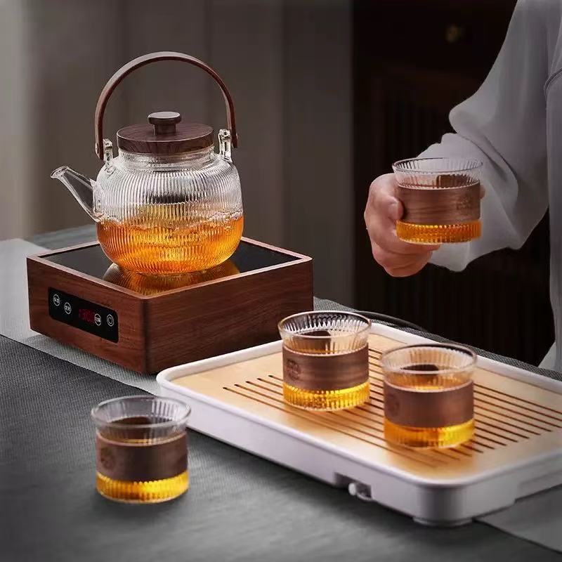 Glass teapot with arched wooden overhead handle · HJ-069