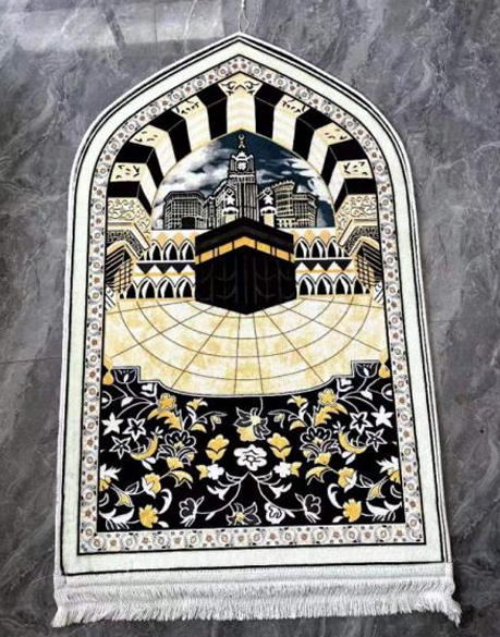 Arched velvet prayer mat with fringe · GY-053
