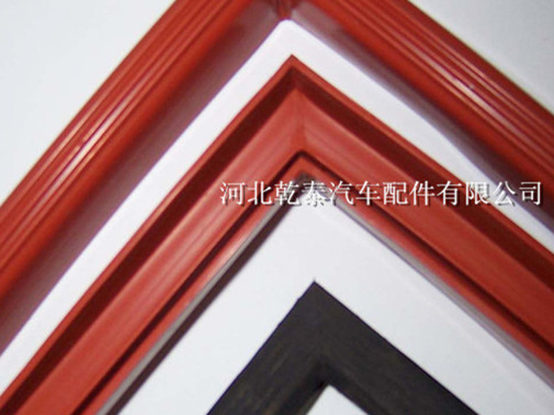 Preformed right-angle door/window seal 3001.12 · QP-073