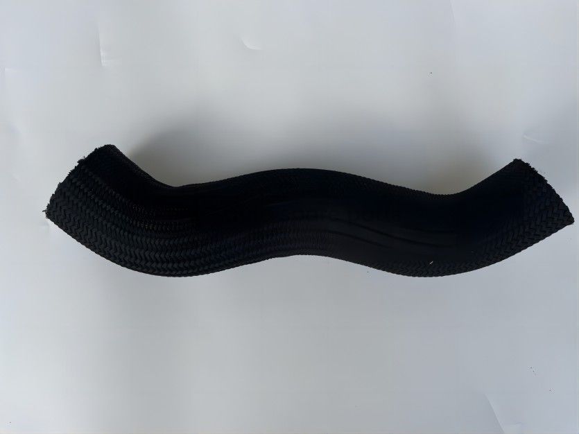 Double-bend textured coolant hose 96628979 · QP-042