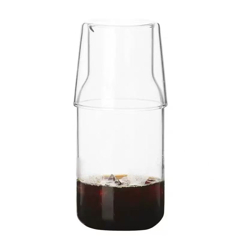Glass carafe with nesting tumbler lid · HJ-053