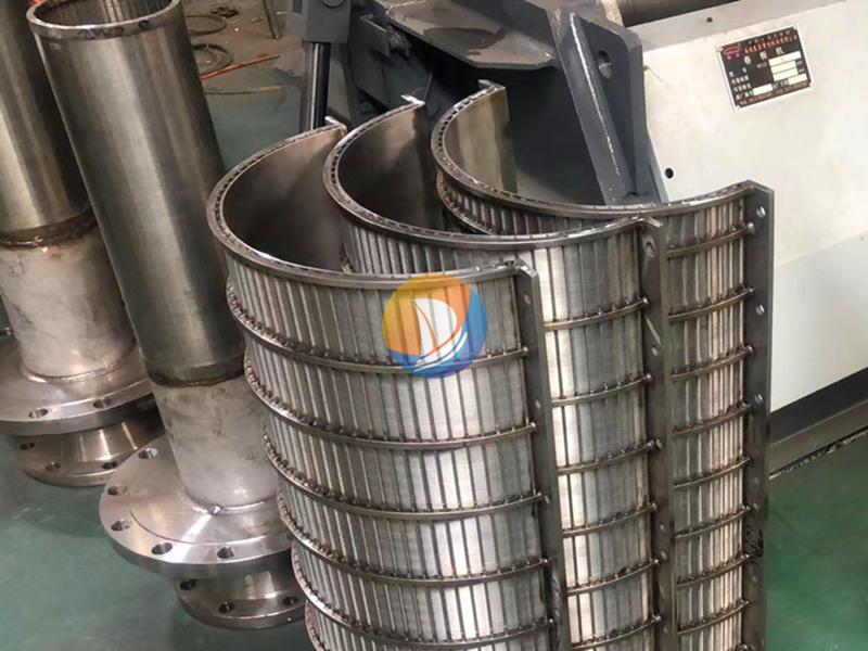 Curved wedge-wire sieve panel · AP-092