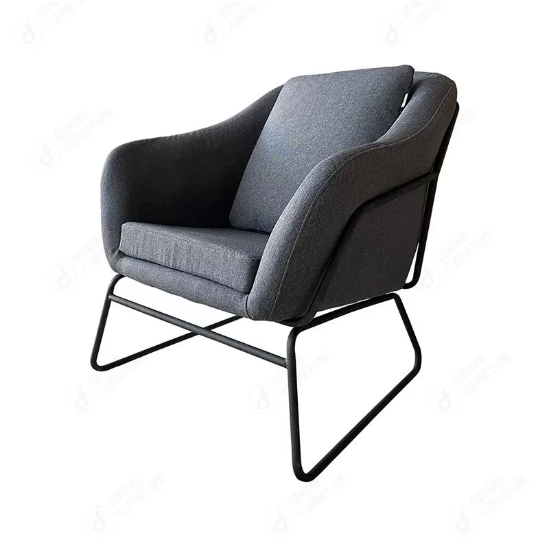 External-frame lounge chair with separate cushions DS-05 · XH-079
