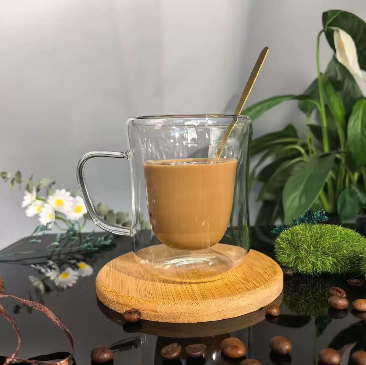 Handled double-wall glass mug with egg-shaped inner bowl · HJ-021