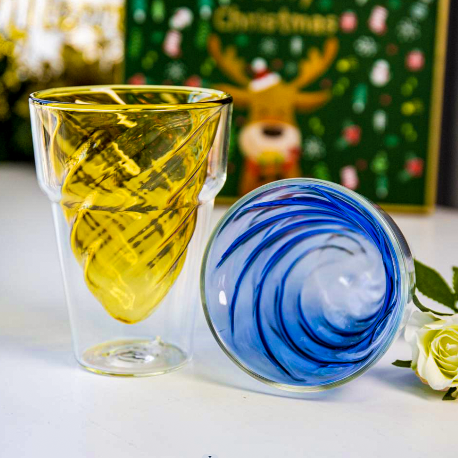 Double-wall glass with fluted cone-shaped inner bowl · HJ-091