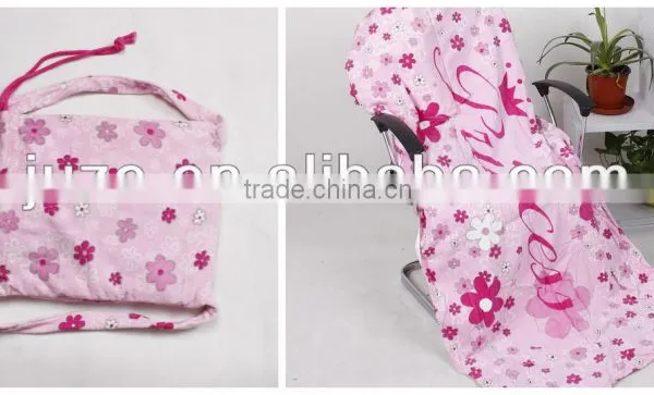 Beach towel that folds into a carry bag · GY-084