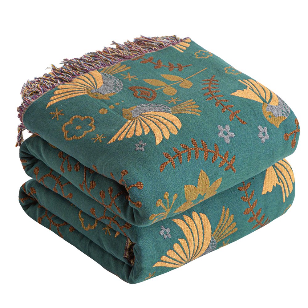 Muslin throw with fringed edges · GY-047