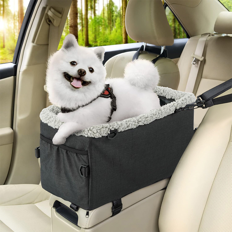 Suspended box-style pet car seat · NH-029