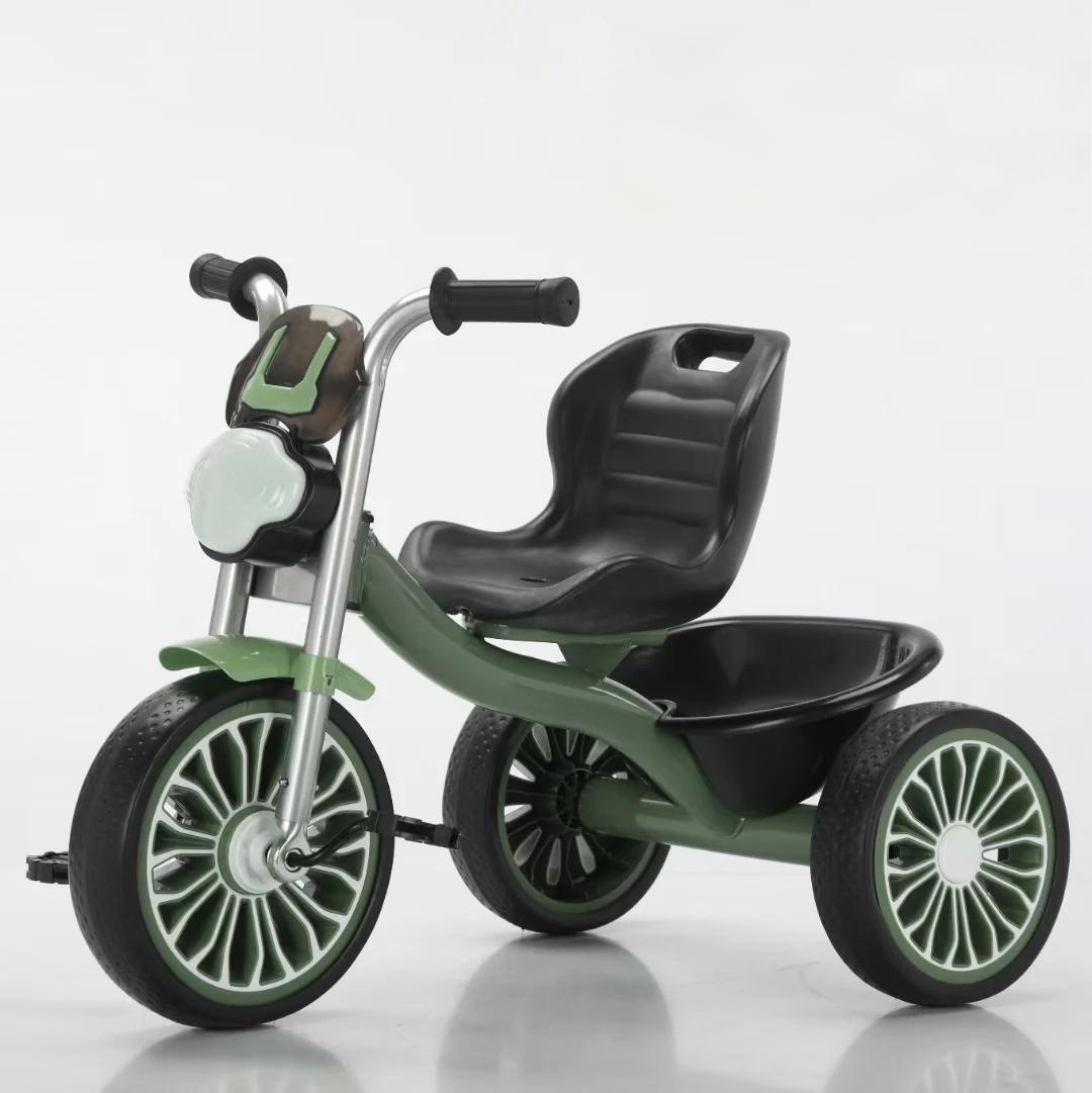 Pedal tricycle with cruiser styling and tall backrest · PX-093