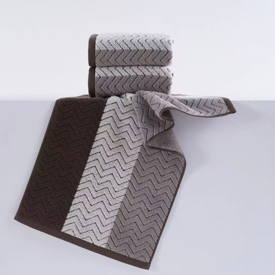 Cotton face towel with herringbone relief · GY-024
