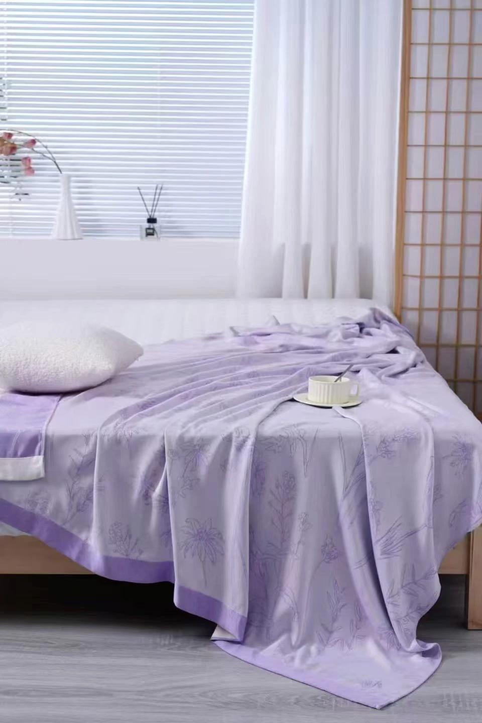 Draping textured summer coverlet · GY-029