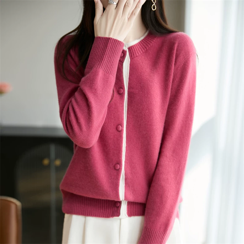 Round-neck cardigan with layered-look placket · QH-034
