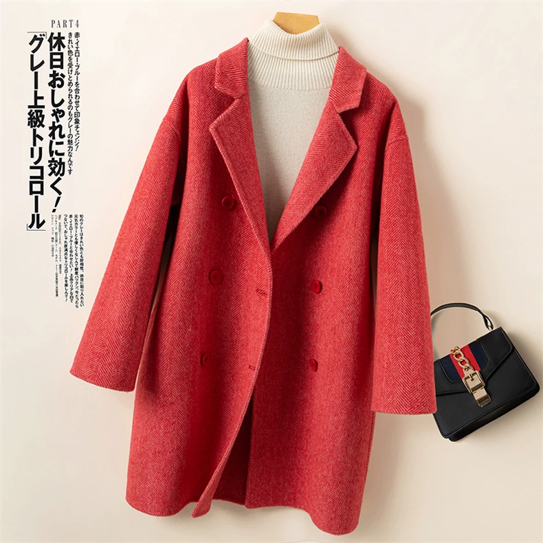 Short herringbone coat with notched lapels · QH-058