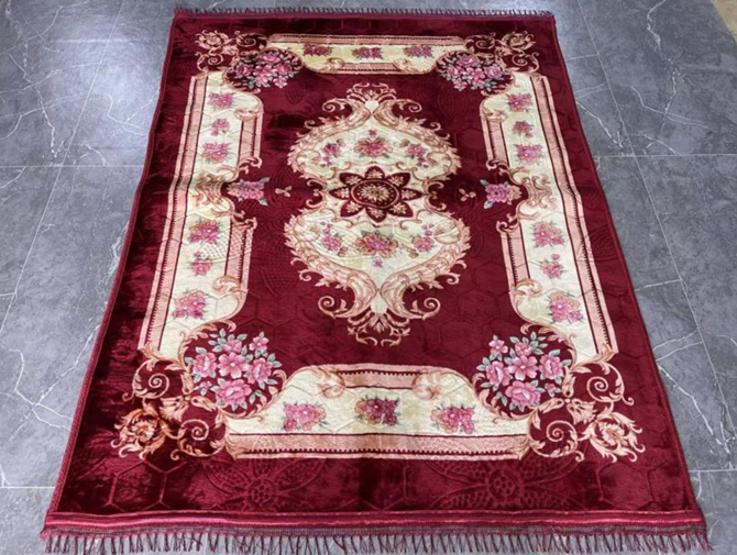 Rectangular plush Raschel rug with fringe · GY-058