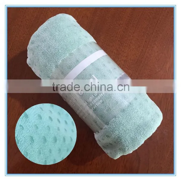 Yoga towel with silicone-dot backing · GY-076