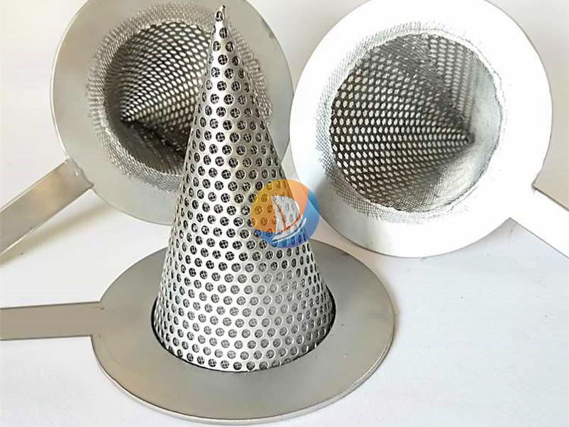 Temporary cone strainer with extraction tab · AP-056