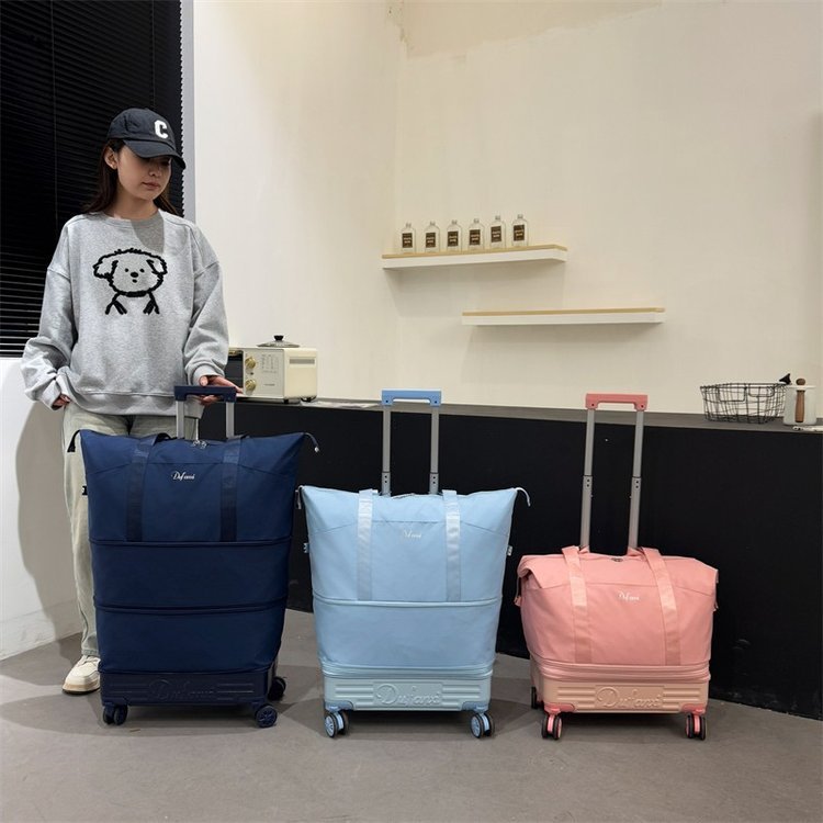 Expandable soft travel case with trolley handle · BG-081
