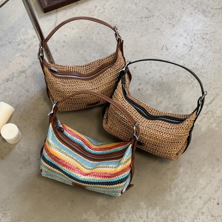 Trapezoid woven shoulder bag with horizontal bands · BG-070