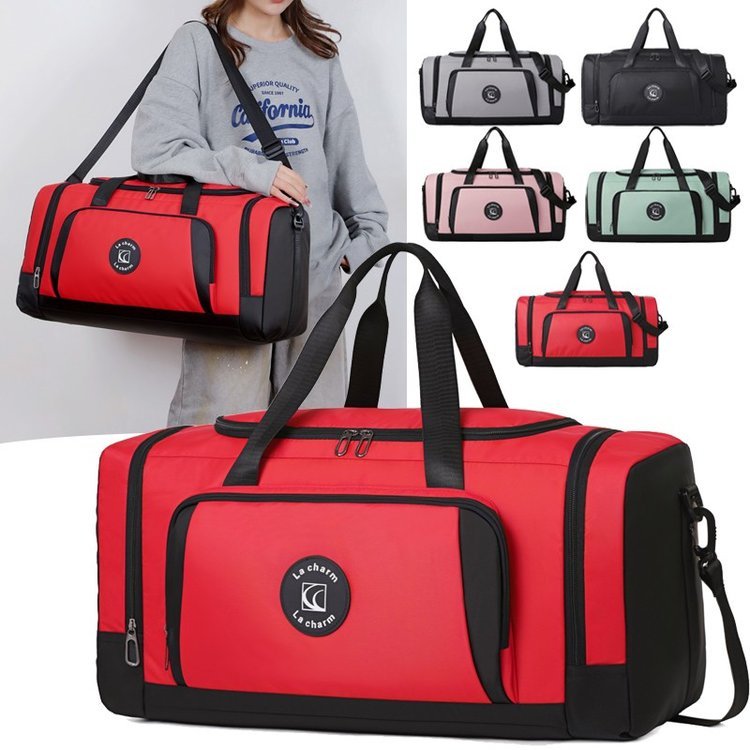 Sports duffel with large front pocket and twin vertical straps · BG-089