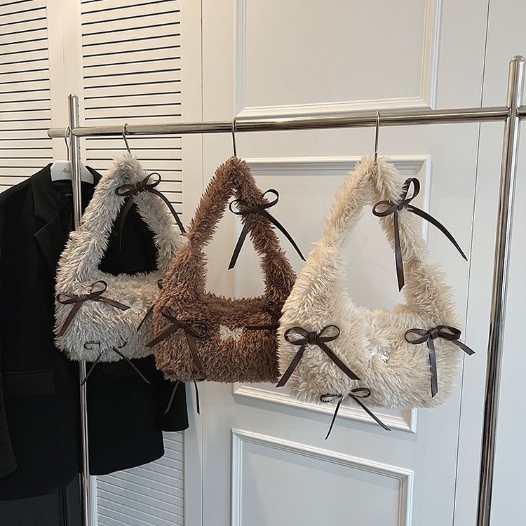 Fuzzy underarm bag with bow details · BG-067