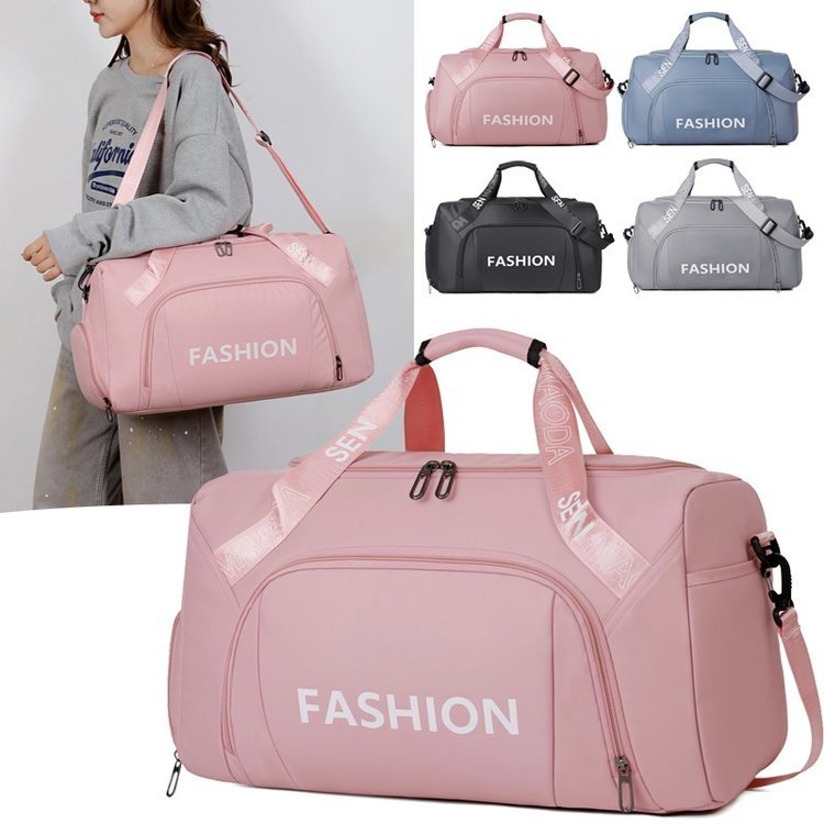 Sports duffel with large arched front pocket · BG-092