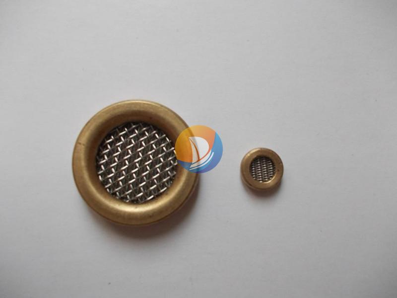 Wrapped-rim pressure-reducing valve screen · AP-045