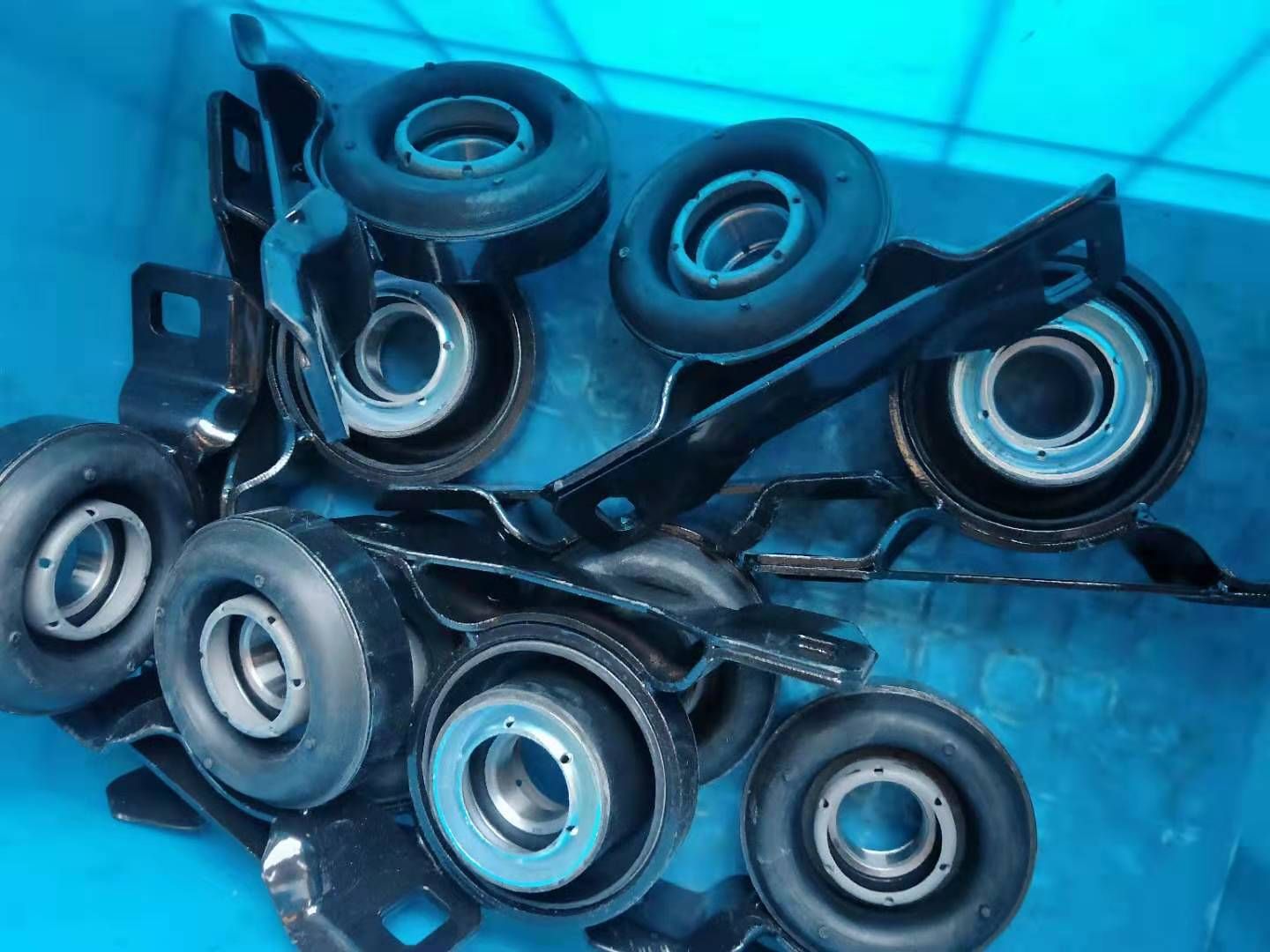 Подвесной подшипник карданного вала · 37230-22190 · QJ-0172