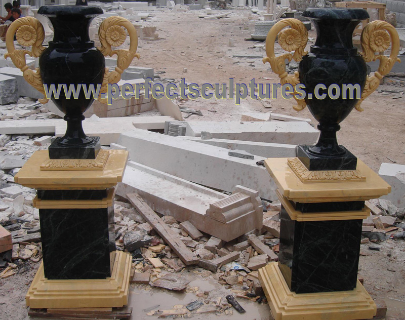 Carved pedestal garden planter · QFP327